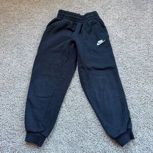 Nike Sportswear Club Fleece Big Kid Jogger Sweatpants Black Size Small